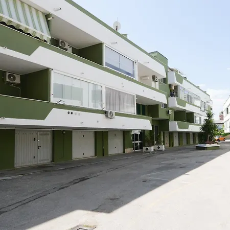 Yuna Rent - Oasi Sul Mare - Beachside *