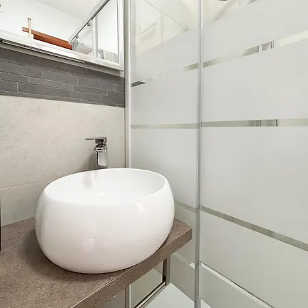 Yuna Rent - Oasi Sul Mare - Beachside *